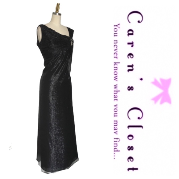 Vintage Victoria Royal Black Asymmetrical Gown - Picture 3 of 6